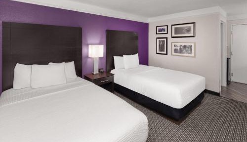 Double Room with Two Double Beds - Non-Smoking