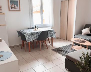 One-Bedroom Family Apartment