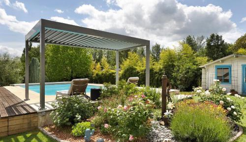 Triple Room with Garden View