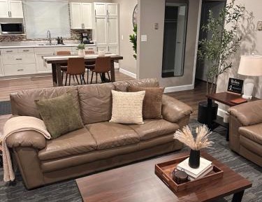Two-Bedroom Deluxe Apartment