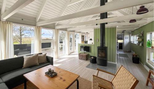 Three-Bedroom Townhouse