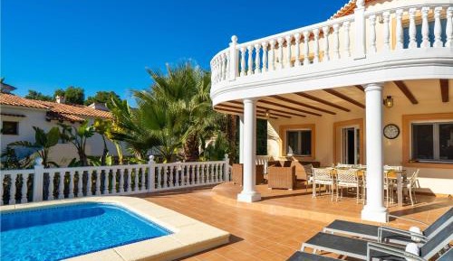 Deluxe Villa