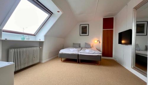 Standard Double Room with Shared Bathroom
