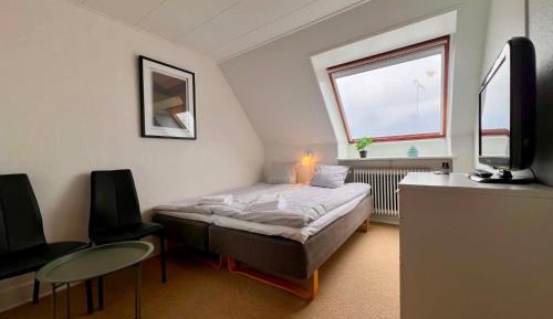 Double Room with Shared Bathroom