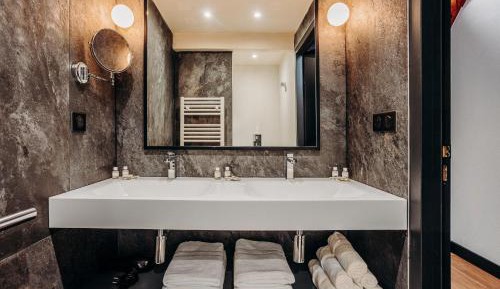 One-Bedroom Chalet
