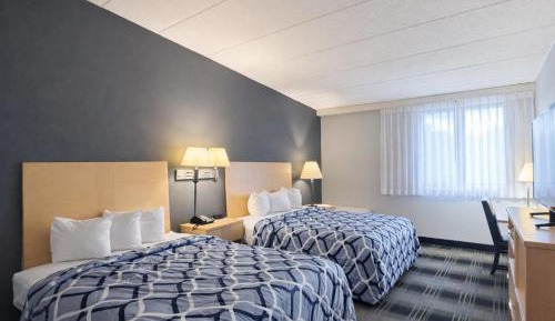 Deluxe Room, Two Queen Beds
