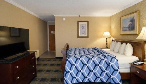 King Suite with Balcony