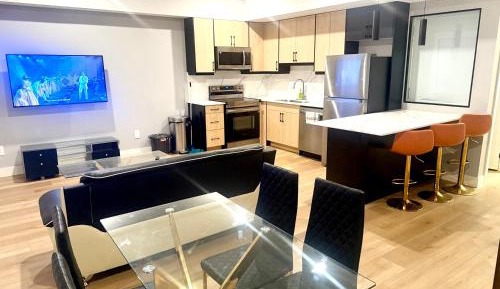 Three-Bedroom Premium Apartment with Balcony