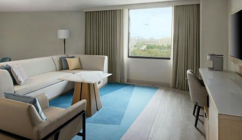 Hospitality Queen Suite with Sofa Bed
