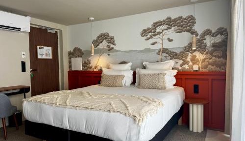 Superior King Room