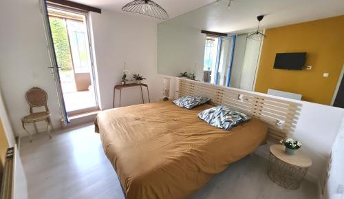 Double Room with Terrace