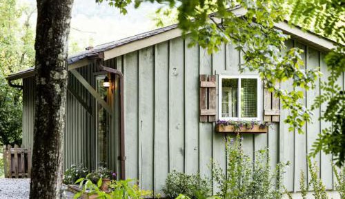 One-Bedroom House
