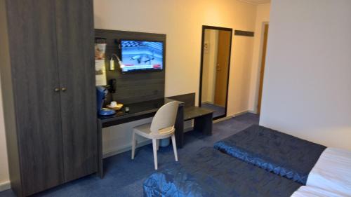 Superior Single Room