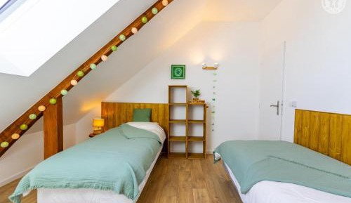 Deluxe Room 2