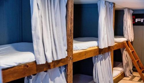 Mixed Dormitory Room