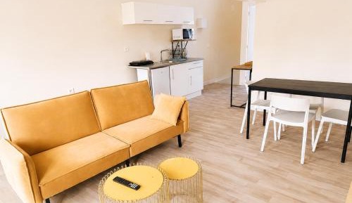 One-Bedroom Standard Apartment