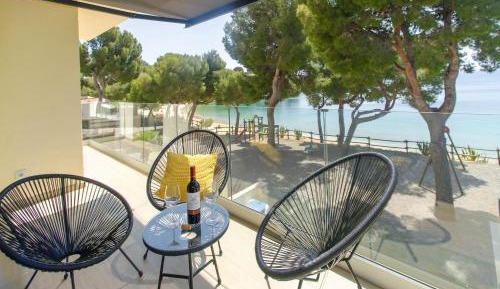 Two-Bedroom Apartment with Balcony