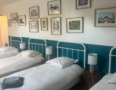 Mixed Dormitory Room