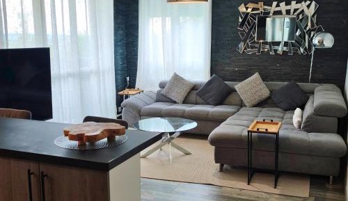 Three-Bedroom Apartment - High Floor