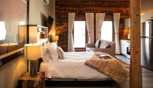 Studio Apartment