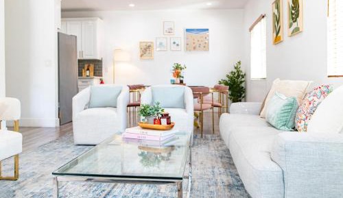 Five-Bedroom Premium Apartment