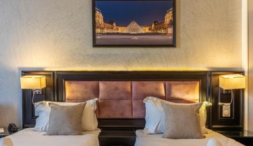 Deluxe Twin Room