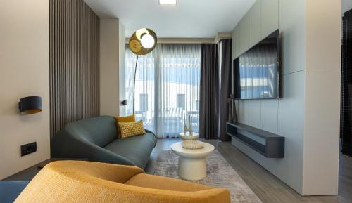 Penthouse Apartment