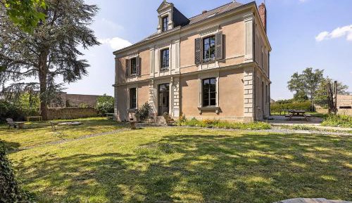Six-Bedroom House