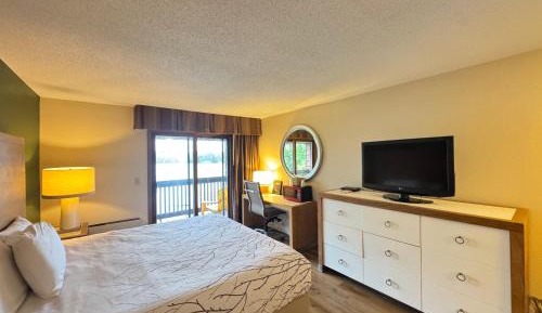 King Room with Balcony