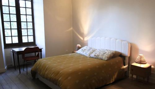 Queen Room with Garden View