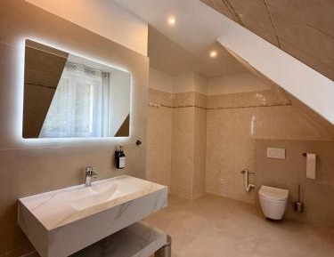 Three-Bedroom Superior Apartment