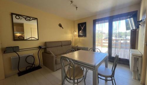 One-Bedroom Apartment with Terrace