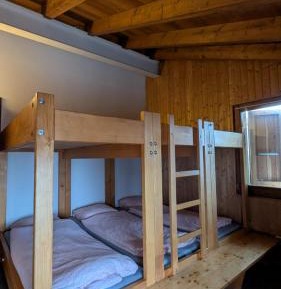6-Bed Mixed Dormitory Room