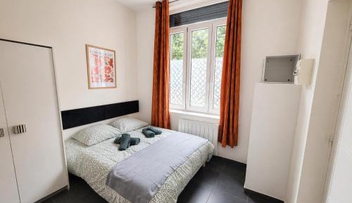 Double Room with Private Bathroom
