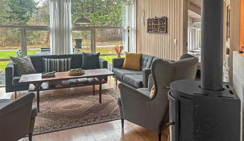 Three-Bedroom Vacation Home 