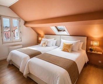 One-Bedroom Deluxe Apartment