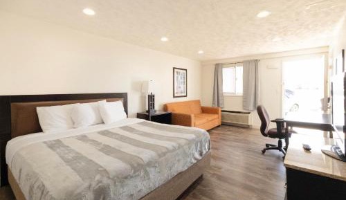 Queen Bed Non-Smoking