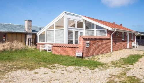 Two-Bedroom Holiday Home