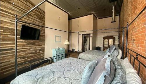 Deluxe Quadruple Room