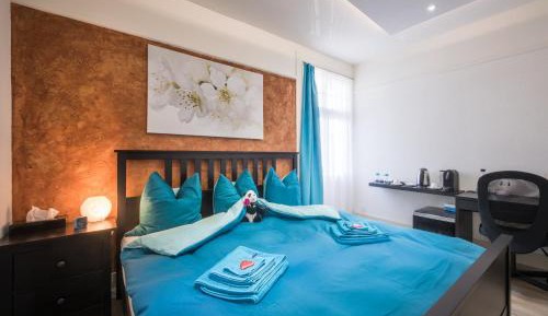 Deluxe Double Room with Balcony - Villa