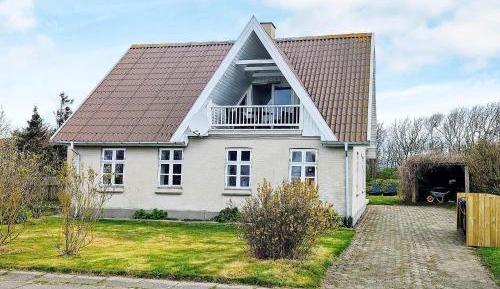 Four-Bedroom Vacation Home