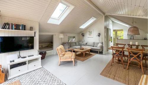 Three-Bedroom Townhouse