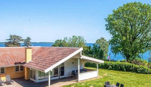Five-Bedroom Holiday Home