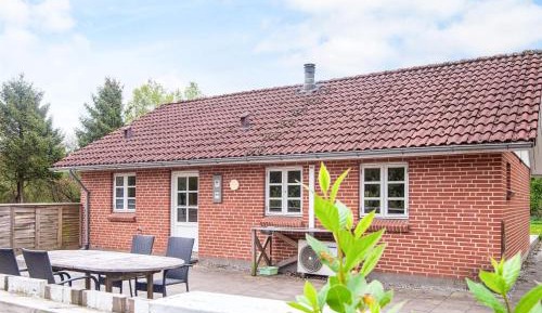 Three-Bedroom Vacation Home 