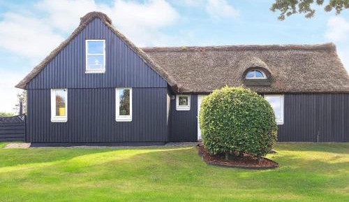Two-Bedroom Holiday Home