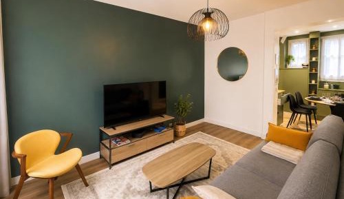 One-Bedroom Apartment