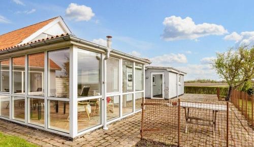 Three-Bedroom Vacation Home 