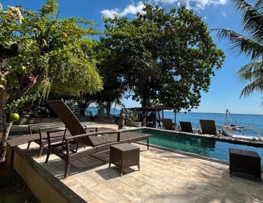Deluxe Double Room with Balcony and Sea View