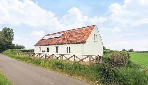 Two-Bedroom Holiday Home