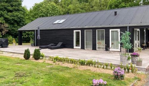 Three-Bedroom Vacation Home 